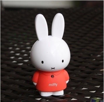 米菲兔米菲兔简介导购米菲兔玩具热卖产品推荐