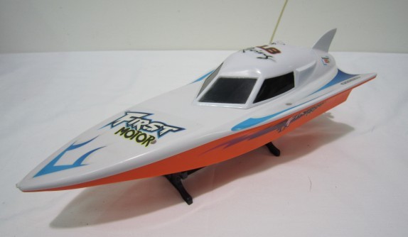 三通遥控快艇 遥控船 模型船 玩具船R02154