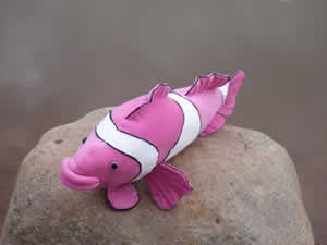 海乐园毛绒玩具粉红色丑丑鱼 印花毛绒玩具 厂家直销