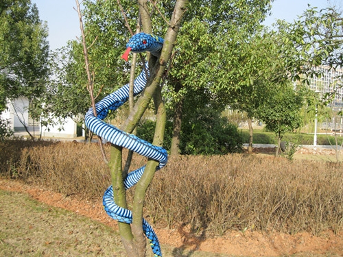 海乐园毛绒玩具大花纹蓝色蟒蛇