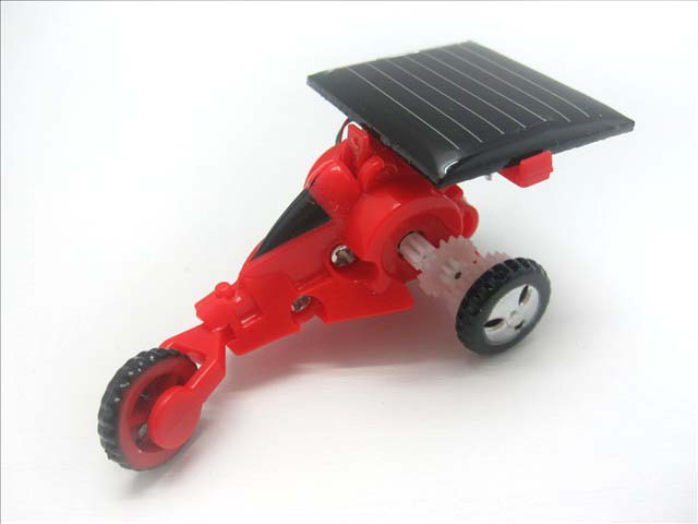 太阳能三轮玩具汽车