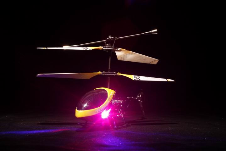 美翔3.5通道小型金属遥控飞机，遥控航空模型，飞机模型806