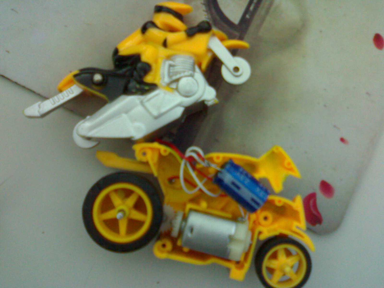 法拉电容-玩具摩托车