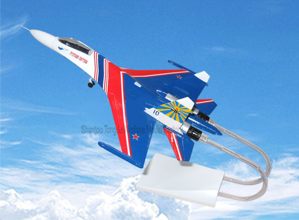 供应仿真塑料飞机模型 SU-27