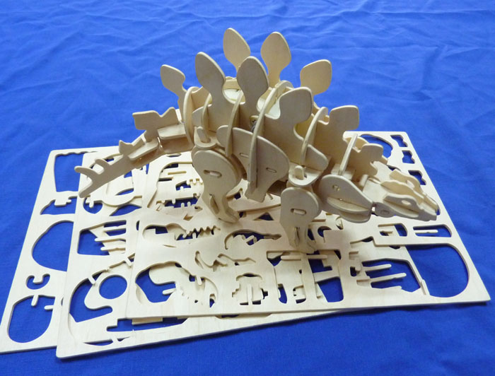 DIY木质拼装电子益智玩具——恐龙机器人（剑龙）