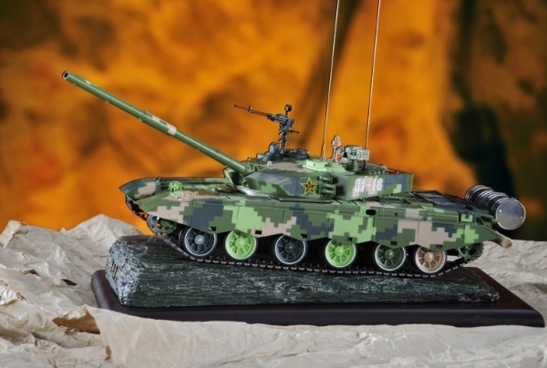 军事模型1:24收藏级99A式主战坦克，合金材质，仿真度高