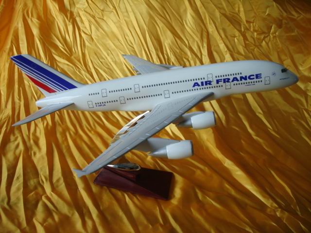 供应飞机模型A380