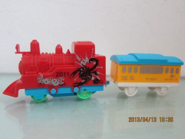 回力火车（印蝎子）拖一节车厢 玩具车
