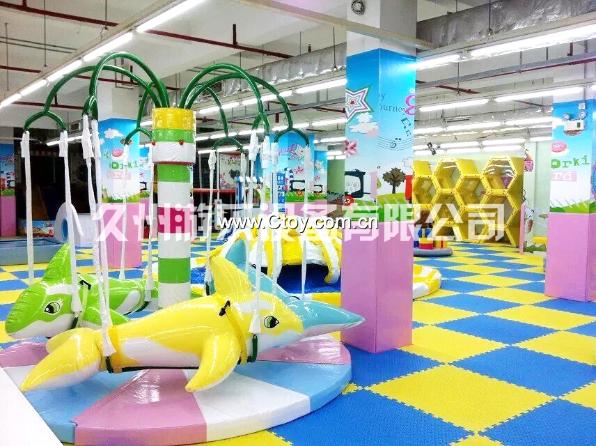 哈尔滨新型电动淘气堡厂家 儿童探险 闯关 儿童拓展游乐设备热卖