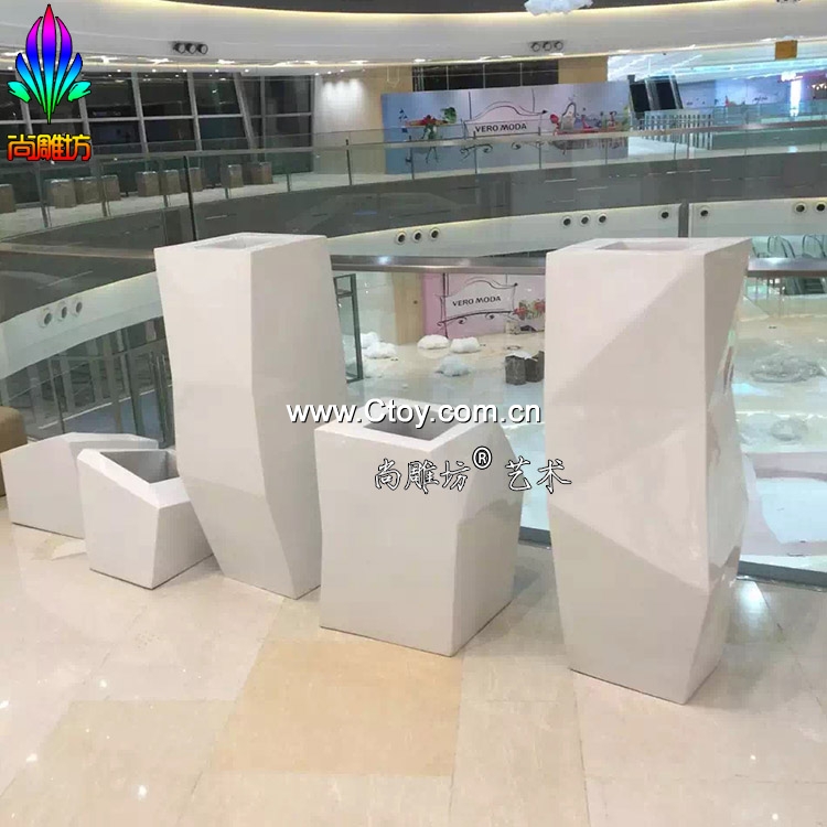 玻璃钢材质商场大堂休息室几何造型创意摆件 广州尚雕坊雕塑厂