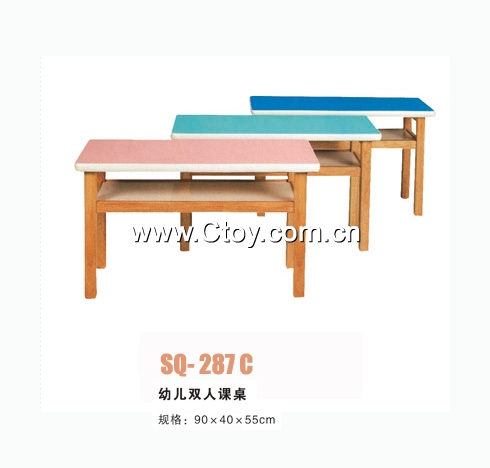 青岛双桥教育幼儿园桌椅为孩子撑起学习的天地
