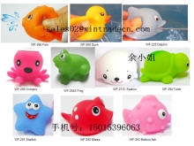 东莞长安玩具厂家批发销售挤水塑胶玩具吐水洗澡玩具