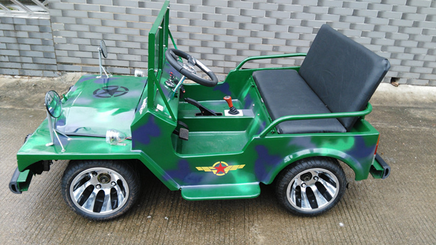 洛骑亚新型游乐设备大中型卡丁车四轮儿童版广场游乐电动吉普车