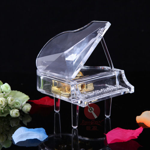 生产供应水晶大钢琴八音盒 亚克力音乐盒 质量可靠生日创意礼品