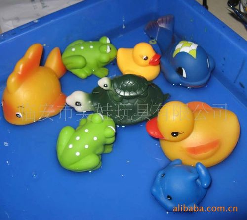 婴儿戏水洗澡塑胶静态搪胶玩具-发声小海豚