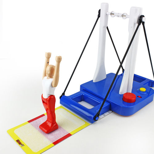 日本电动单杠体操机大车轮游戏玩具