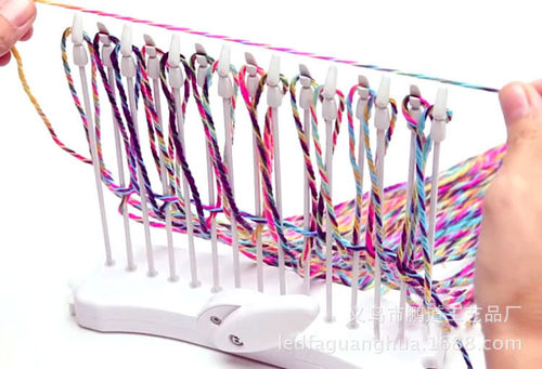2105年欧美手工彩虹编织器DIY创意玩具纯手工儿童织机 LOOPDELOOM