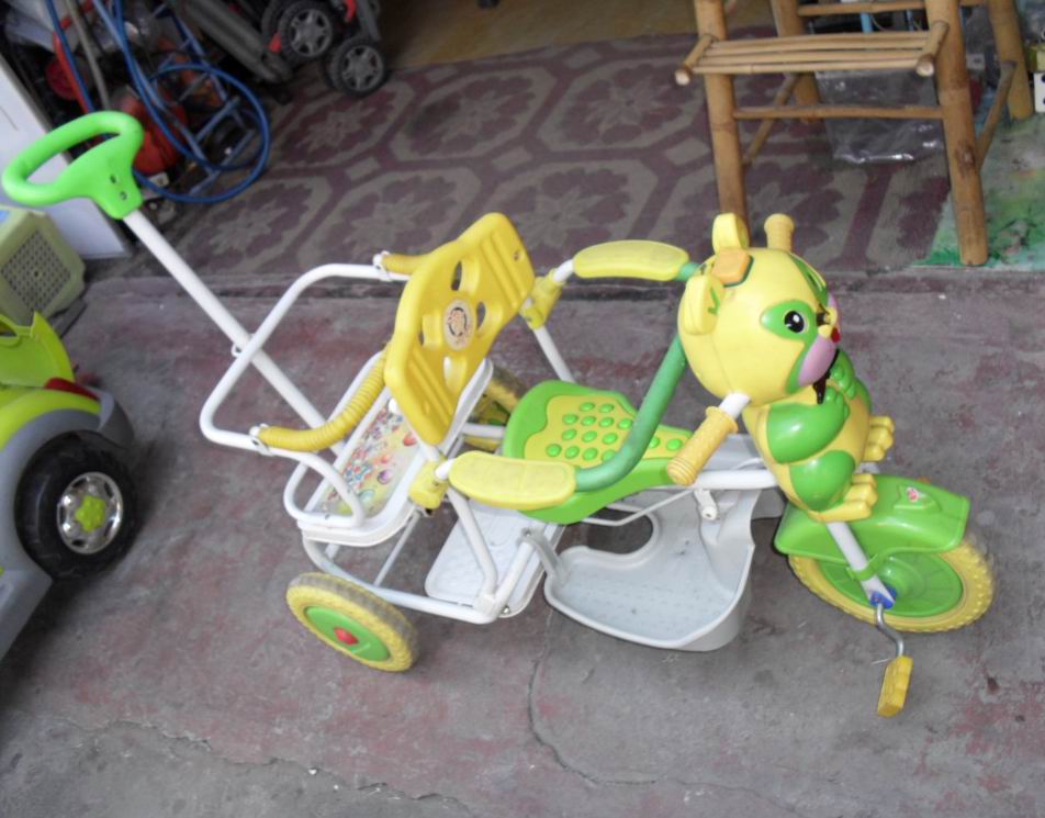 厂家直供新款电动玩具儿童车模具