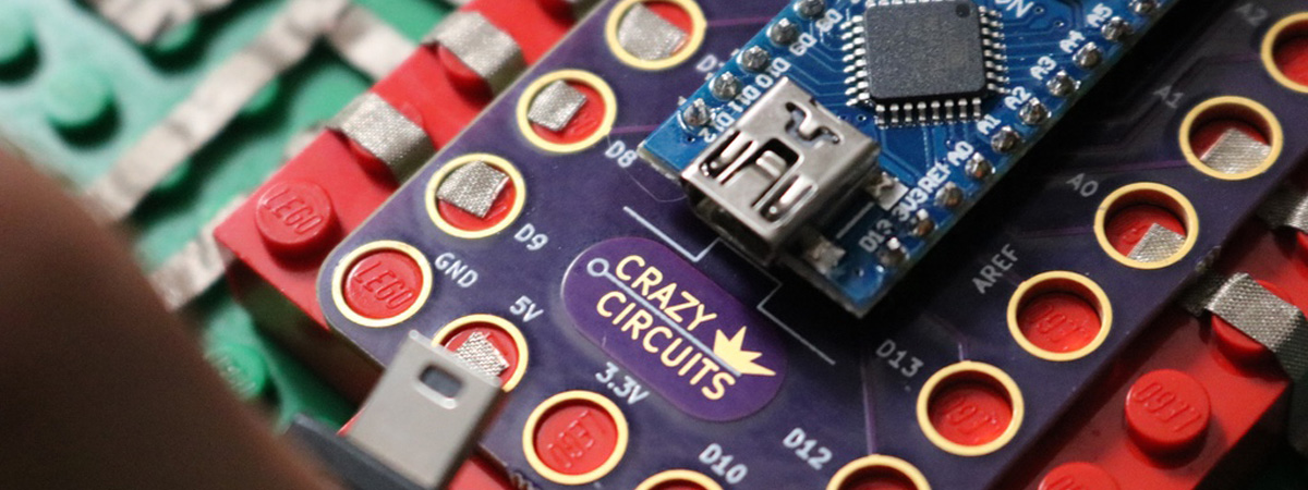 “Crazy Circuits”一个专为乐高而设计的模块化电路