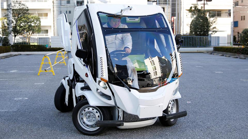 日本人打造出真正的机动高达:可变形折叠电动车