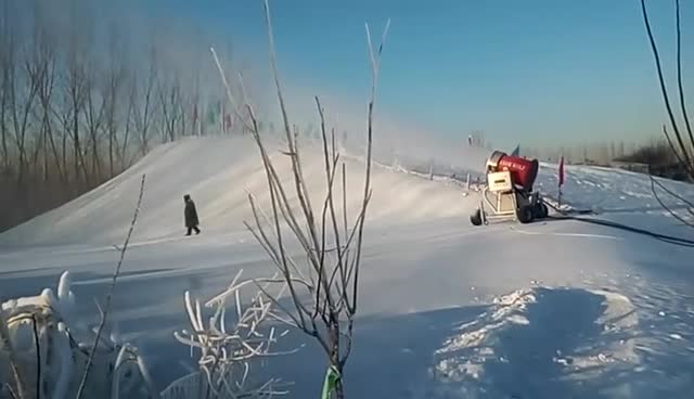 大型人工造雪机景区滑雪场 滑雪场造雪厂家安装售后