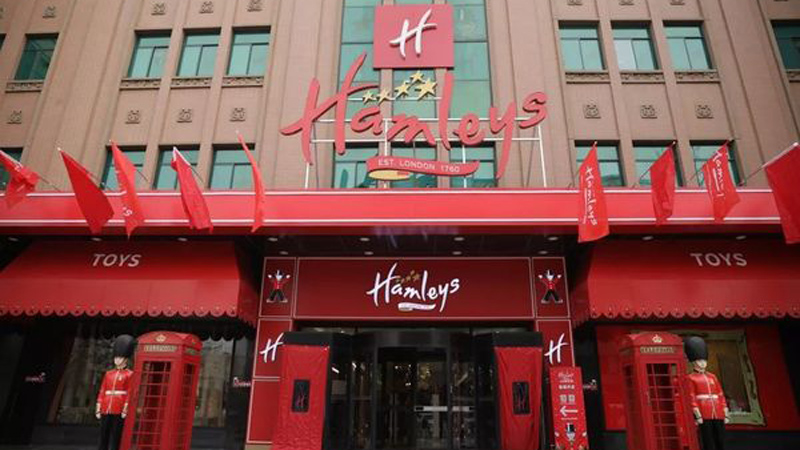 周六,英国天空新闻援引消息人士报道称,南京鞋企千百度已经聘请