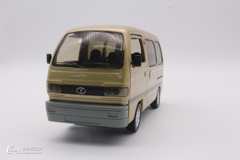 合金YS002金色面包车模型玩具厂家