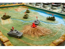 儿童乐园室内坦克对战游乐设备 遥控疯狂坦克大战 军事坦克模型
