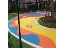 南宁幼儿园场地橡胶颗粒地垫铺设方法 橡胶地板怎么安装
