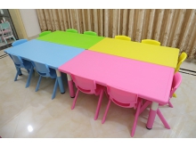 玩具柜课桌椅幼儿家具厂 广西桂林大风车游乐设备厂家