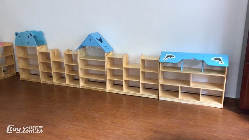 广西柳州幼儿园区角组合柜 幼儿实木玩具柜 大风车幼教玩具