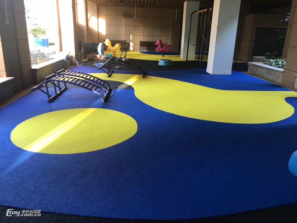 防城港幼儿园专用橡胶地垫 广西防城港室外运动橡胶颗粒地垫