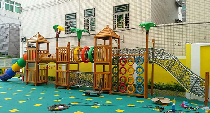 贵州批发景区房地产幼儿中型室外组合塑料滑滑梯游乐配套设施