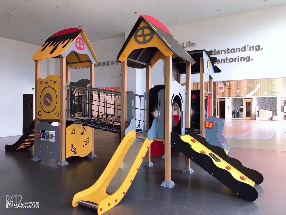 广东儿童幼儿园室外秋千组合大型滑滑梯游乐设施定制