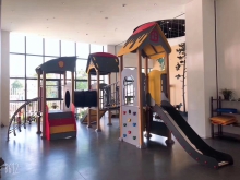 深圳供应儿童S型组合游乐滑梯 亲子餐厅游乐设备