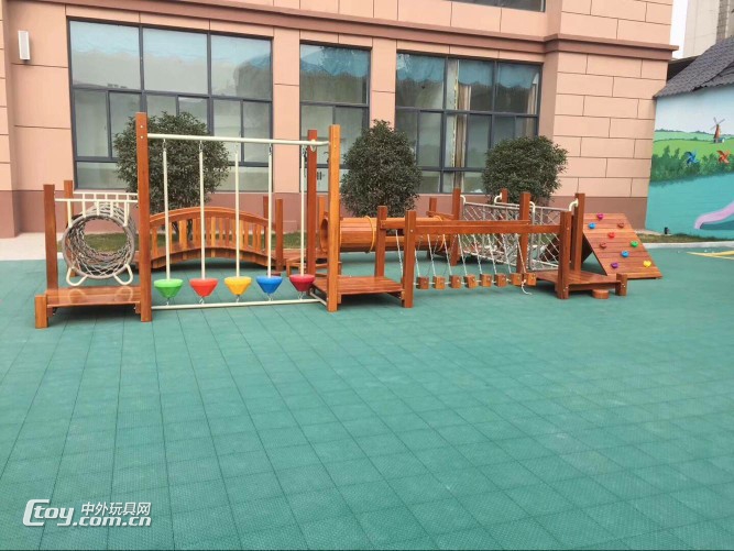 桂林厂家定制儿童小区游乐场乐园攀爬体能拓展游乐设备