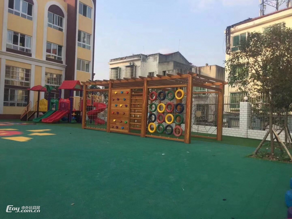 桂林可定制房地产儿童中型攀爬爬网拓展设备 大风车幼教玩具