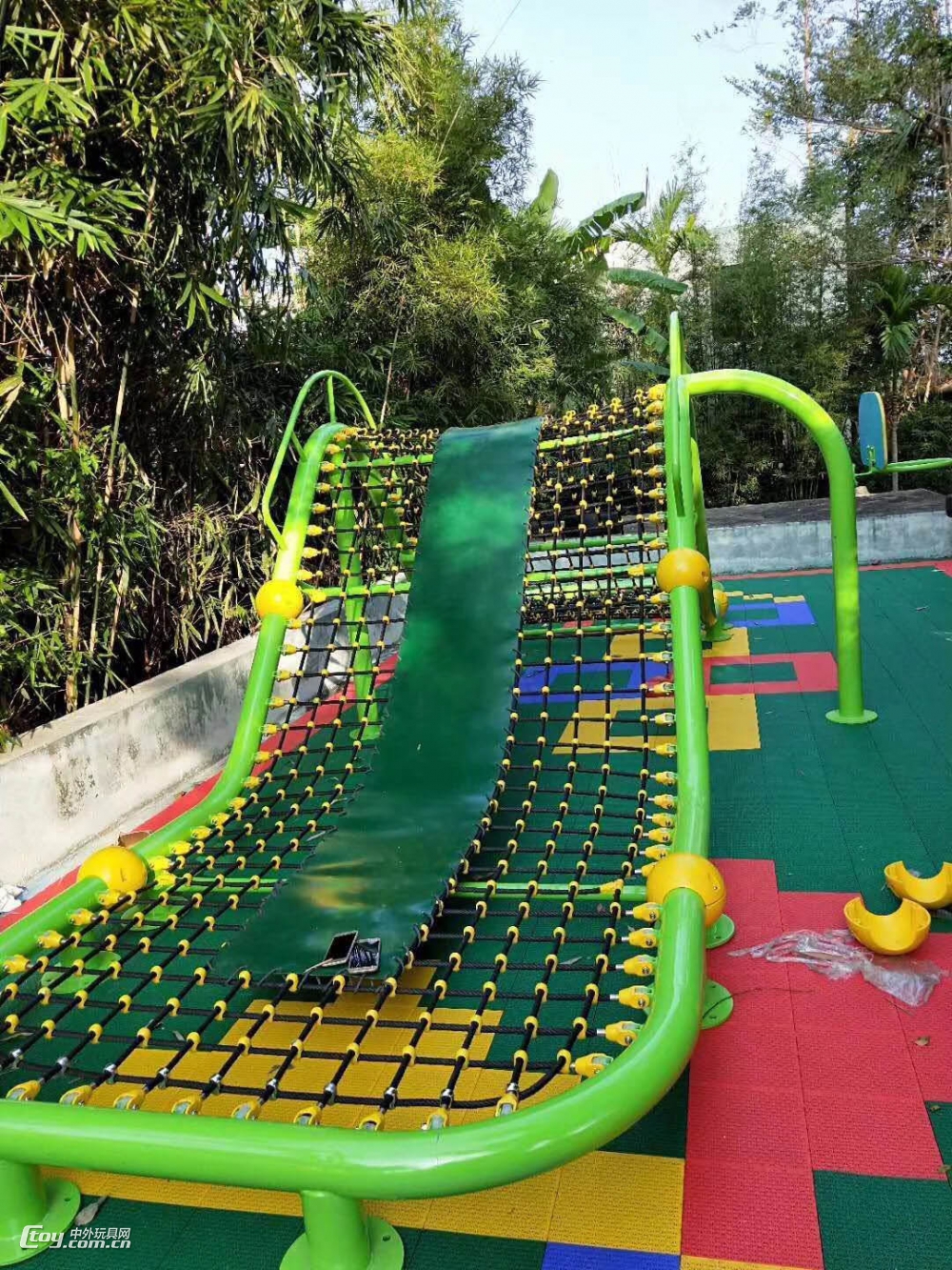 柳州幼儿园攀爬架体能训练拓展游乐设备 可定制大风车幼教玩具