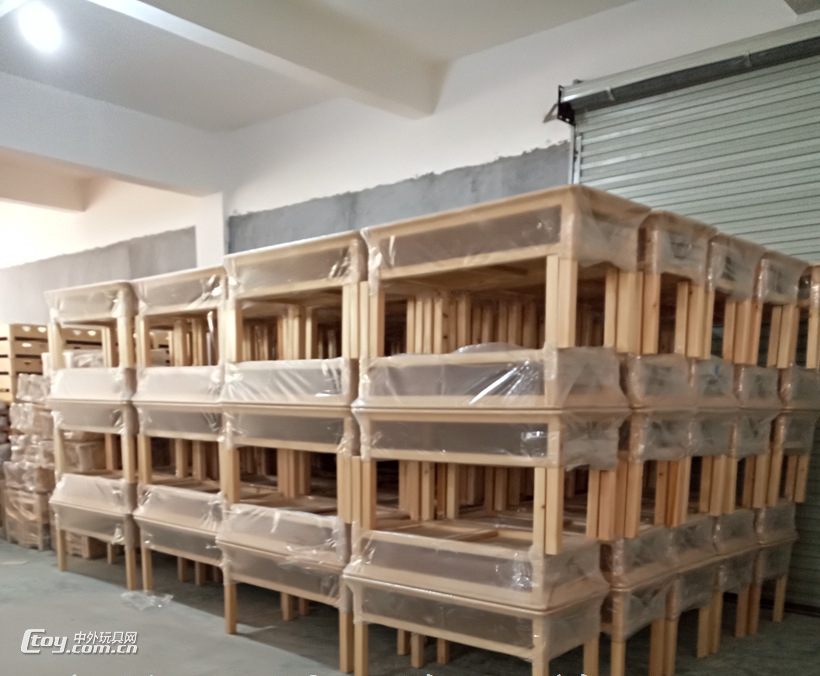 广西南宁幼儿园实木课桌椅儿童桌椅厂家 (50)