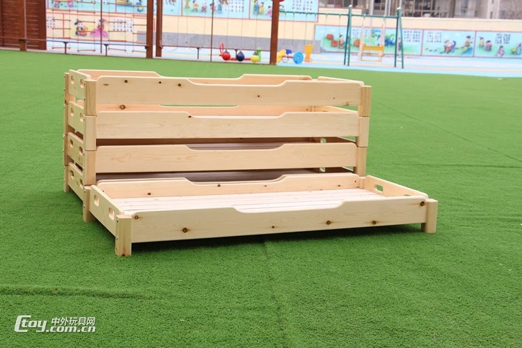 广西柳州供应幼儿园四层推拉床 儿童午睡床实木家具批发
