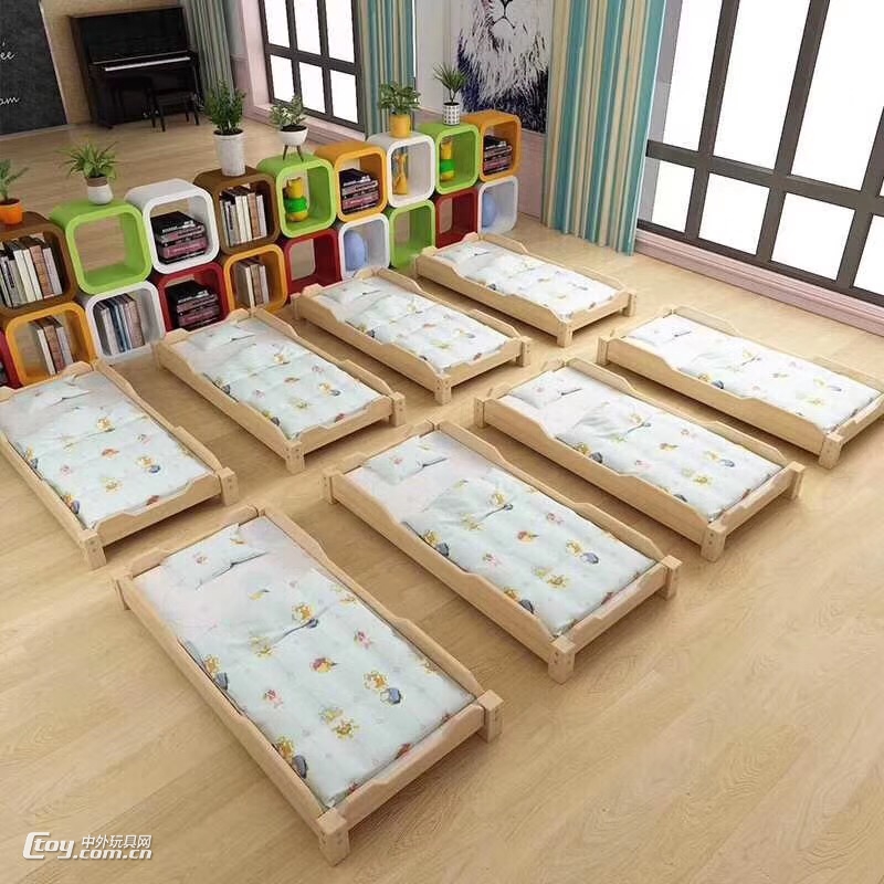 广西南宁幼儿园木质床实木家具儿童床厂家生产 (15)