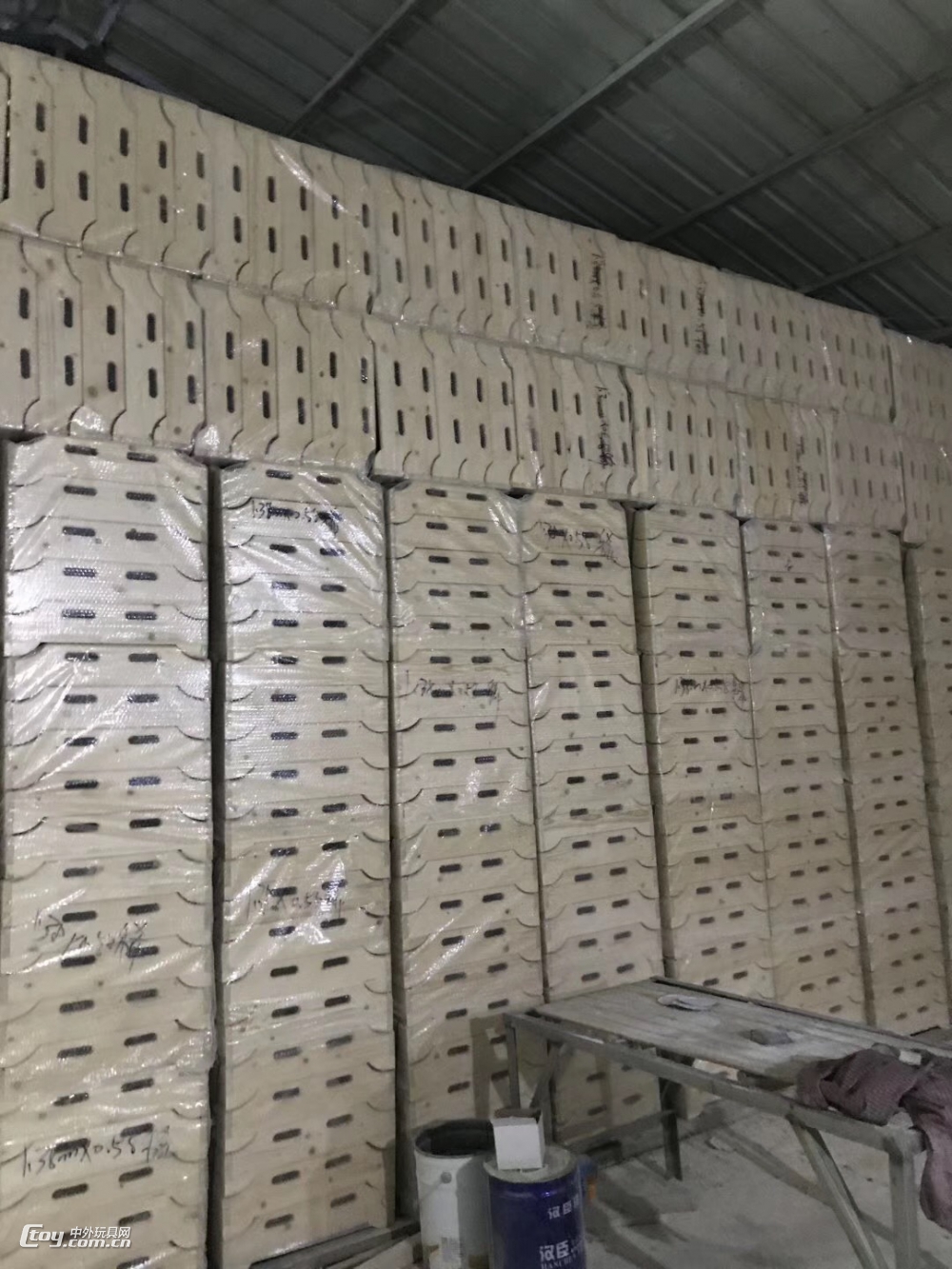 广西南宁幼儿园木质床实木家具儿童床厂家生产 (10)
