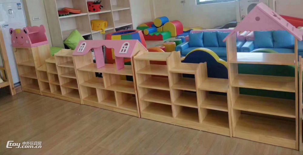桂林供应卡通多功能木质区角组合柜玩具柜配套幼儿家具