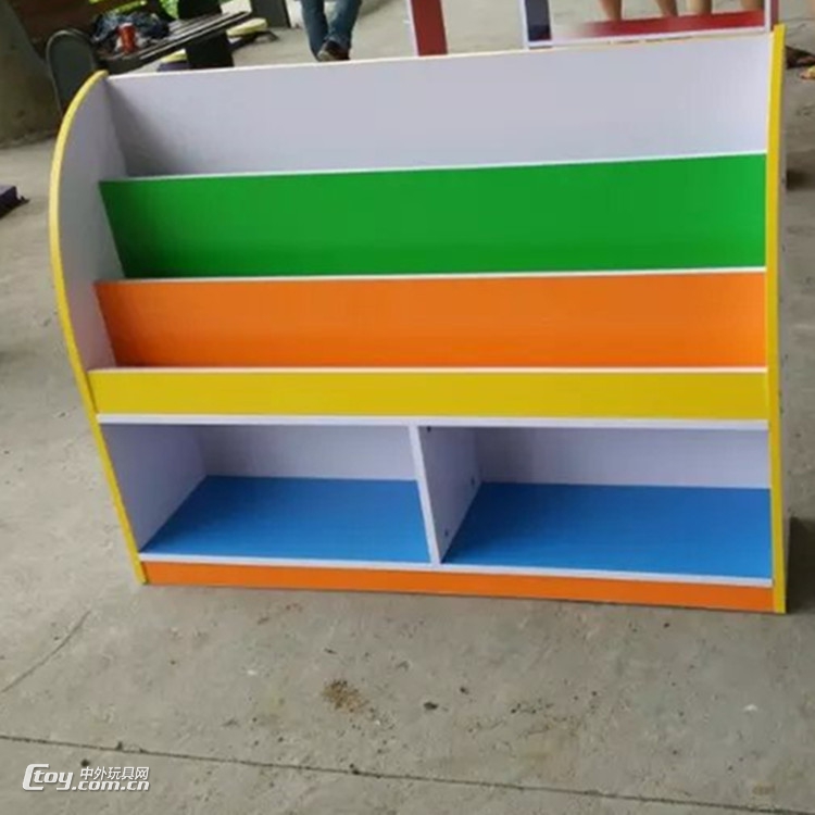 南宁儿童家具 供应幼儿园室内防火板柜子储物柜
