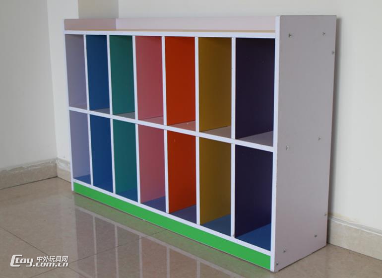 南宁定制橡胶木储物组合柜 儿童彩色防火板柜子家具设备