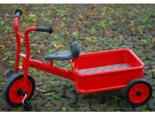 广西梧州直销儿童三轮车脚踏自行车 早教车双人游戏玩具童车
