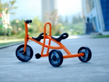 批发贺州儿童双人多人平衡协力车 儿童车大风车玩具厂直销
