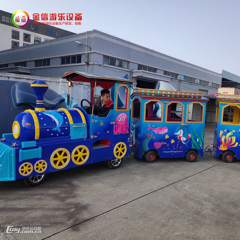 广东中山游乐场设备厂家，电动小火车现货供应