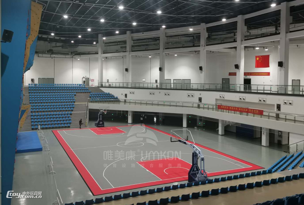 深圳篮球场地板 深圳篮球场拼装地板价格厂家