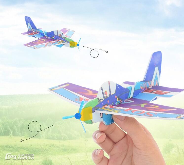 创新小玩具回旋飞机益智真正价廉物美，娱乐锻炼两不误